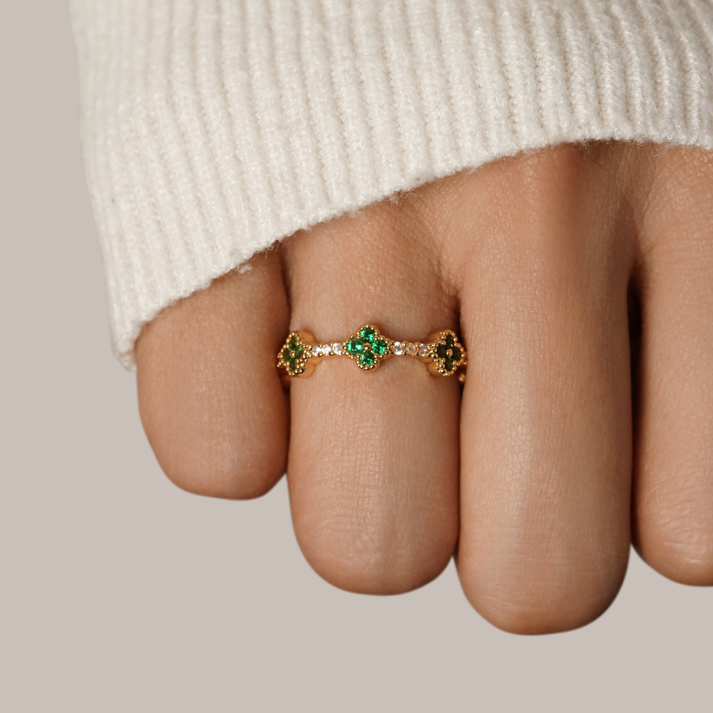 LUCK – CLOVER CRYSTAL RING