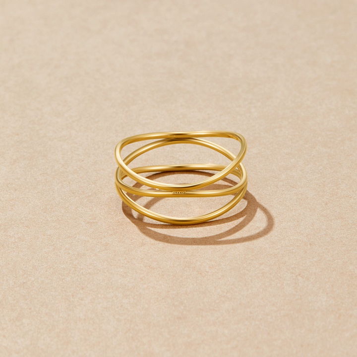 INFINITY LOOP – GOLD RING