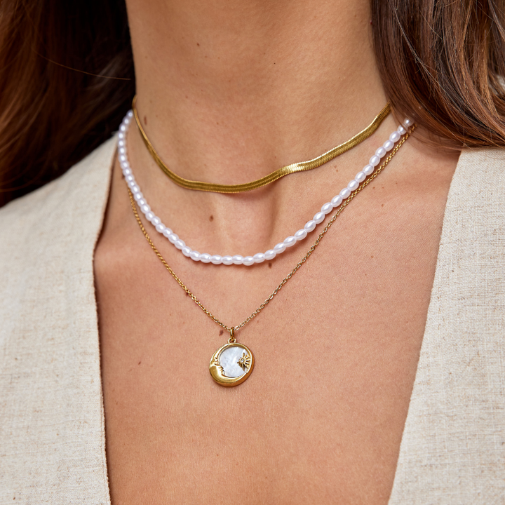 SNAKE CHAIN GOLD NECKLACE