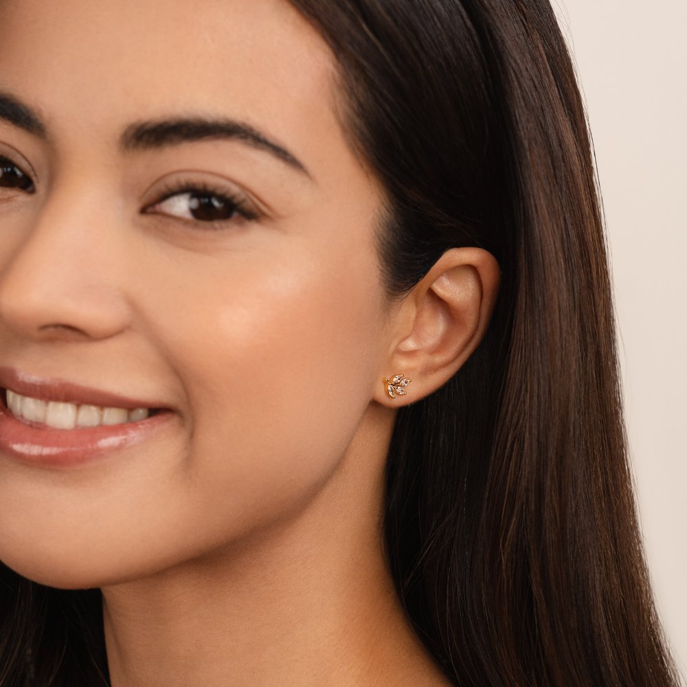 CRYSTAL LEAF STUD EARRINGS