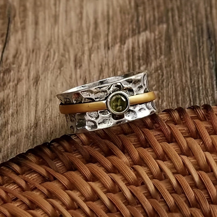 ELEGANT GREEN CUBIC ZIRCONIA RING