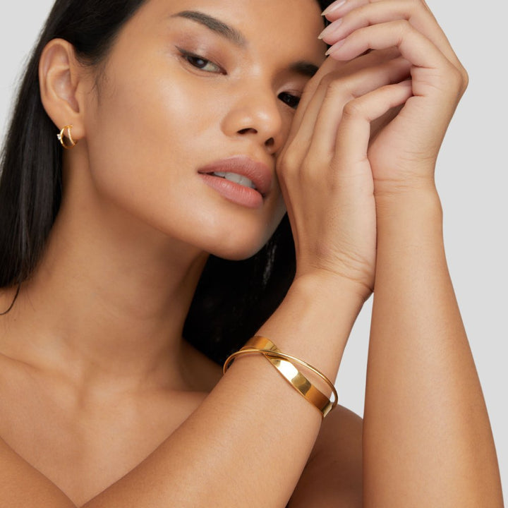 EVE UNIQUE GOLD BRACELET