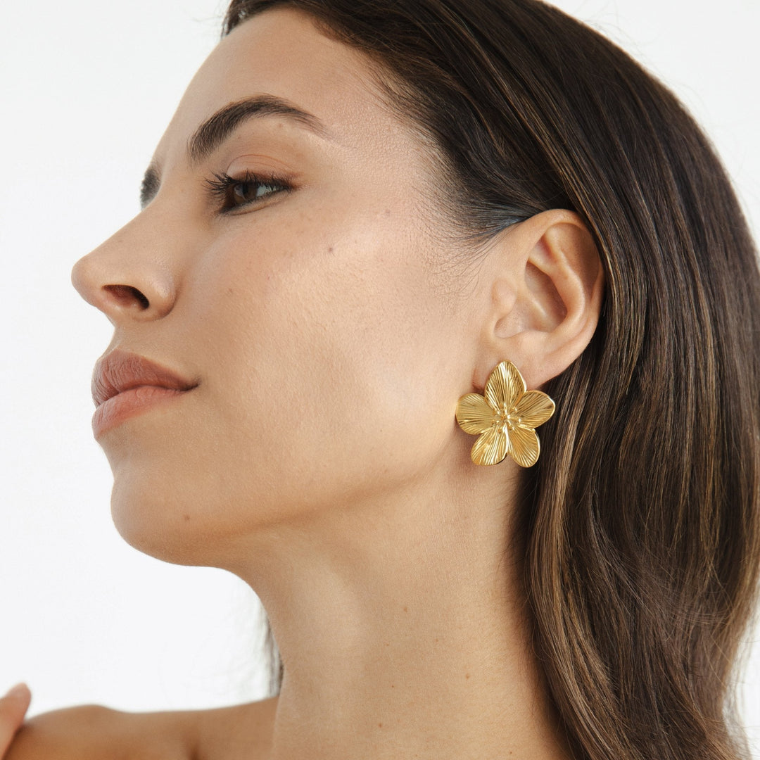 GOLD BLOSSOM EARRINGS