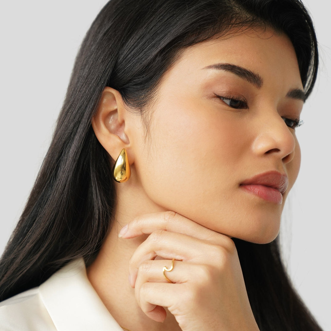 AME GOLD DROP EARRINGS