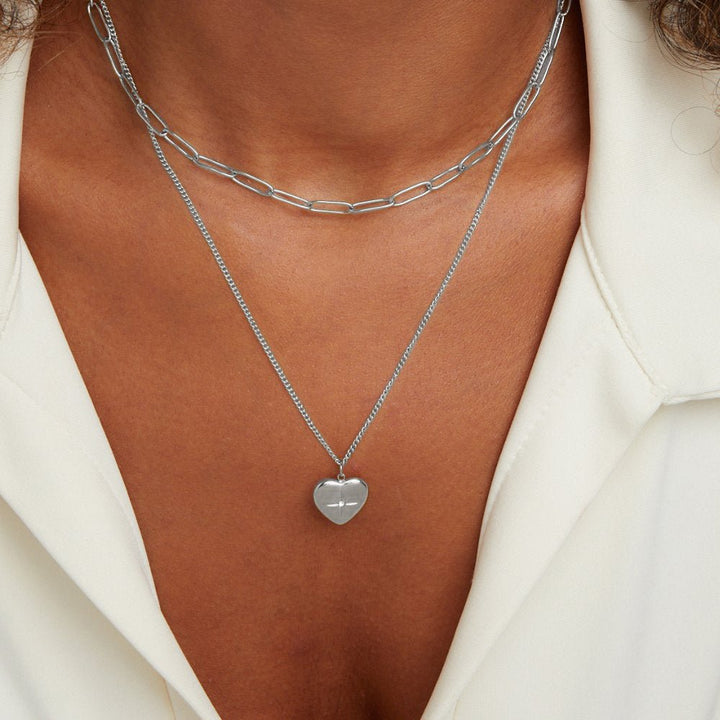HEART &amp; PAPERCLIP NECKLACE