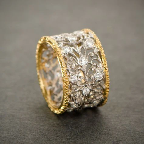MIKA – VINTAGE CUBIC ZIRCONIA IVY RING