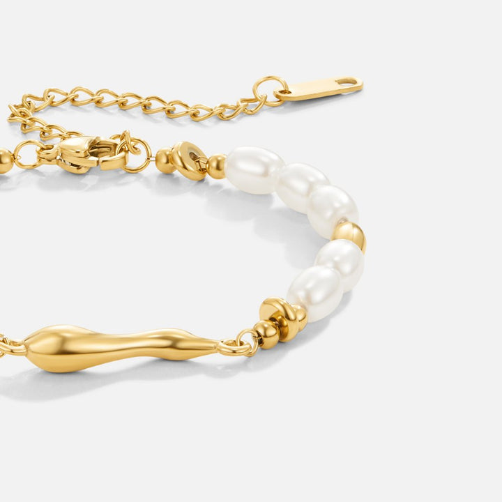 LOV FRESHWATER PEARL BRACELET