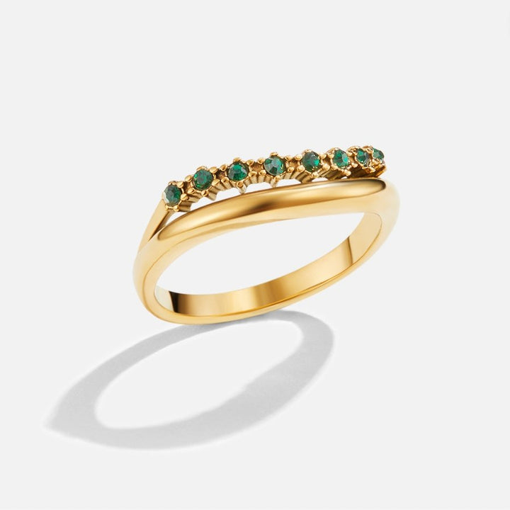MARY – EMERALD LAYERED RING