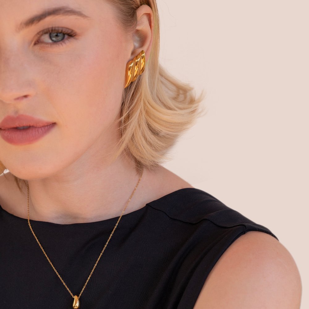 RENE – CHUNKY GOLD EARRINGS