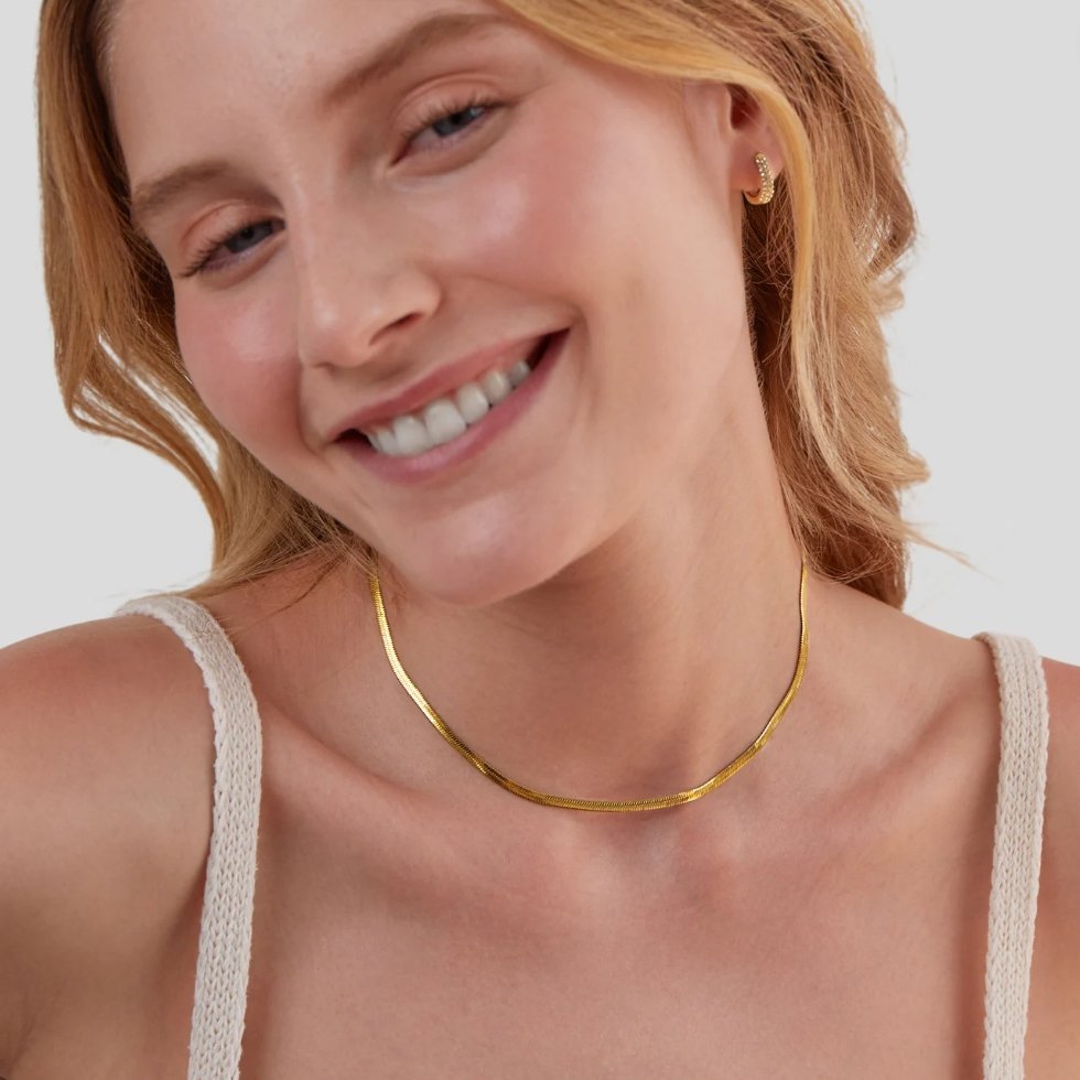 SNAKE CHAIN GOLD NECKLACE
