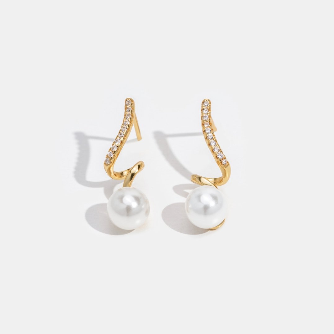 TAM PEARL WAVE EARRINGS