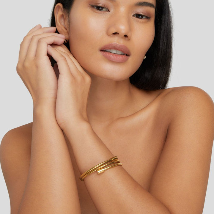 TWISTED GOLD BRACELET