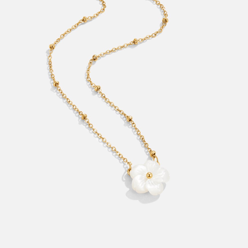 Weißes Blütenblumen-Halsband